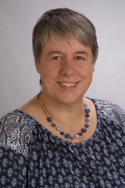 Mechthild Hoehl - Lehrkraft in der Ersten Hilfe, Spezialistin für Erste Hilfe in Bildungs- und Betreuungseinrichtungen für Kinder. 